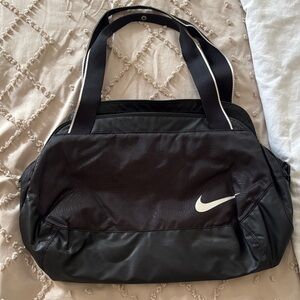 Nike Black Shoulder Bag with 3 Pink Pockets